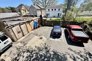 27 Loring St, Springfield, MA 01105 - Photo 24