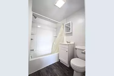 25 Myrtle St #3R, Taunton, MA 02780 - Photo 4