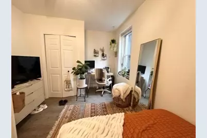 14 Hull Street #1, Boston, MA 02113 - Photo 2