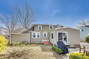 22 Irving St, Reading, MA 01867 - Photo 28