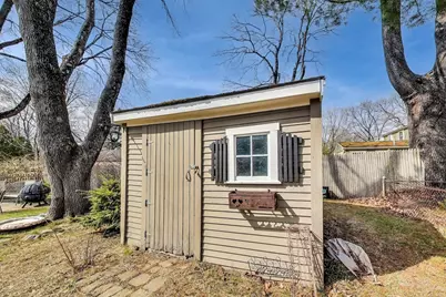 22 Irving St, Reading, MA 01867 - Photo 36