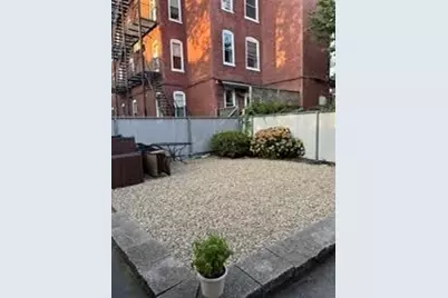 656 E 5th St #3, Boston, MA 02127 - Photo 6