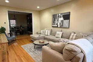 21 Knowlton Cir, Upton, MA 01568 - Photo 2