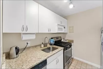 33 Pond Ave #308, Brookline, MA 02445 - Photo 10