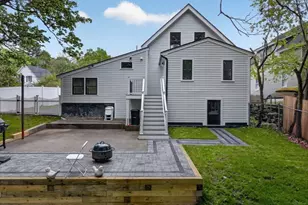 52 High St, Hudson, MA 01749 - Photo 2