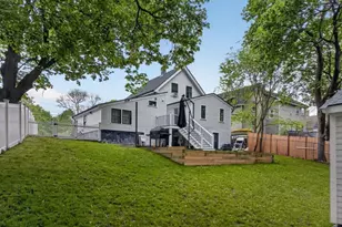 52 High St, Hudson, MA 01749 - Photo 28