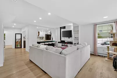 52 High St, Hudson, MA 01749 - Photo 4