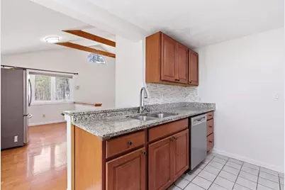 10 Avila Rd, Billerica, MA 01821 - Photo 12