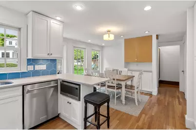 26 Berkshire Road, Newton, MA 02460 - Photo 14