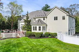 2 Barron Ct, Andover, MA 01810 - Photo 4