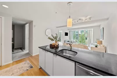 2 Earhart St #308, Cambridge, MA 02141 - Photo 4