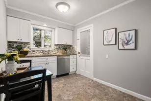 45 Bonair St, Boston, MA 02130 - Photo 10
