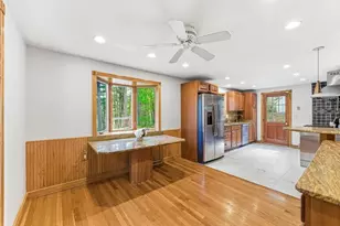 33 Wallace Rd, Wayland, MA 01778 - Photo 8