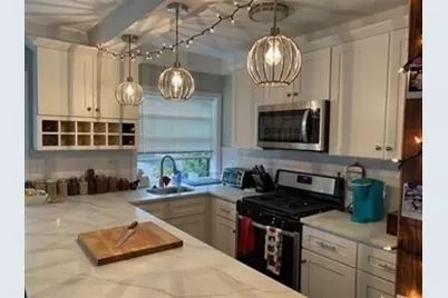 46 Broadway #4, Somerville, MA 02145 - Photo 2