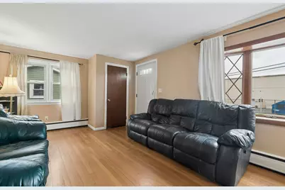 60 Allerton St, Lynn, MA 01902 - Photo 4