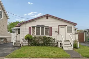 60 Allerton St, Lynn, MA 01902 - Photo 1