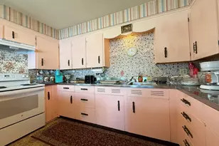 20 Indian Point Rd, Webster, MA 01570 - Photo 6