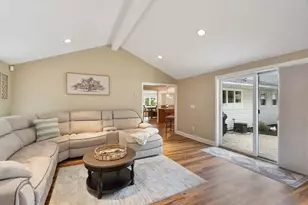 3 Maryvale Ln, Peabody, MA 01960 - Photo 10