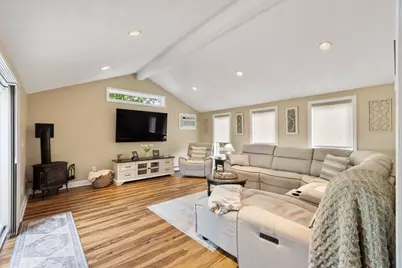 3 Maryvale Ln, Peabody, MA 01960 - Photo 12