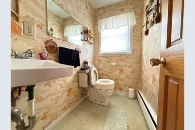 20 Indian Point Rd, Webster, MA 01570 - Photo 20