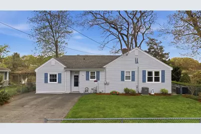 23 Pine Street, Swansea, MA 02777 - Photo 2
