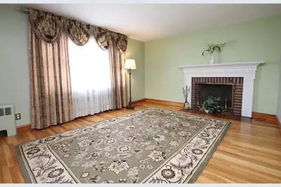 86 Farrell Road, Lynn, MA 01905 - Photo 4