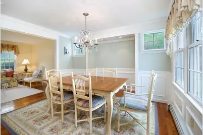 2 Blackthorne Cir, Hopkinton, MA 01748 - Photo 8