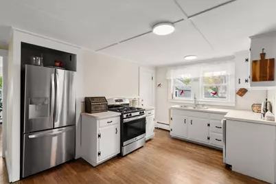 180 Plain St, Marshfield, MA 02050 - Photo 10