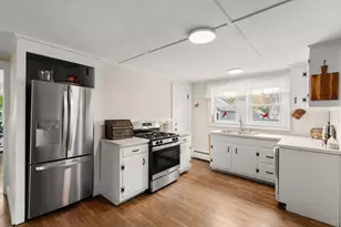 180 Plain St, Marshfield, MA 02050 - Photo 10