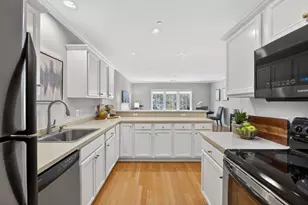 974 Main St, Wakefield, MA 01880 - Photo 2
