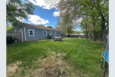 20 Keddy St, Springfield, MA 01109 - Photo 6