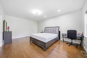 16 Grizzly Ln, Milford, MA 01757 - Photo 10