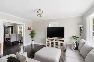 11 Sherbrook St, Boston, MA 02132 - Photo 4