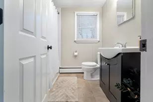 18 Crosstown Ave, Boston, MA 02132 - Photo 14