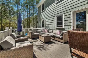 18 Crosstown Ave, Boston, MA 02132 - Photo 18