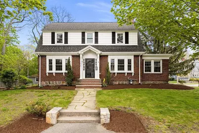 106 Central St, Hingham, MA 02043 - Photo 2