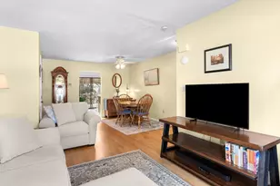 130 Farrwood Dr, Haverhill, MA 01835 - Photo 4