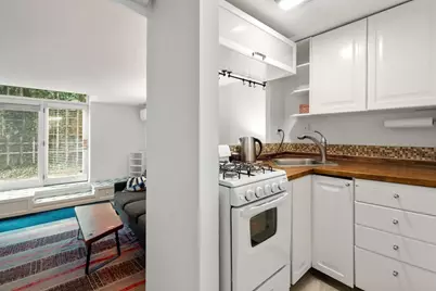 14 Gordon St, Boston, MA 02130 - Photo 26