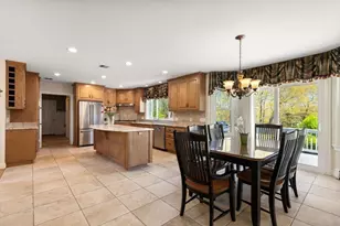 19 Bragg Rd, Foxboro, MA 02035 - Photo 8