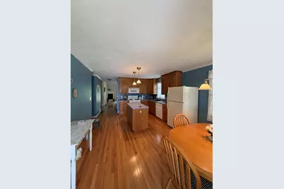 82 Fox Run Rd #82, Blackstone, MA 01504 - Photo 4