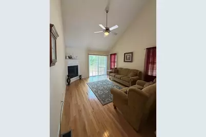 82 Fox Run Rd #82, Blackstone, MA 01504 - Photo 6