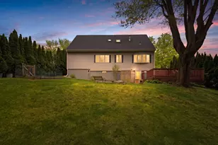 310 W Allen Ridge Rd, Springfield, MA 01118 - Photo 36