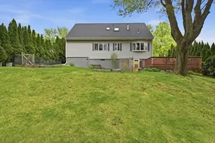310 W Allen Ridge Rd, Springfield, MA 01118 - Photo 34