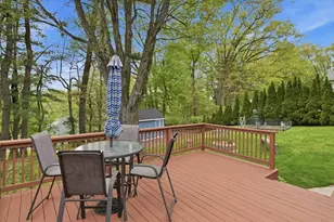 310 W Allen Ridge Rd, Springfield, MA 01118 - Photo 32