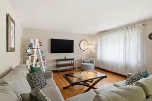 310 W Allen Ridge Rd, Springfield, MA 01118 - Photo 4