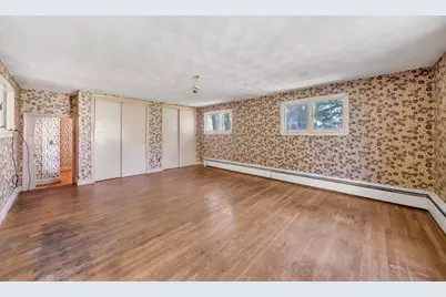 72 Marked Tree Rd, Needham, MA 02492 - Photo 8