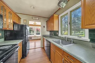 72 Marked Tree Rd, Needham, MA 02492 - Photo 2