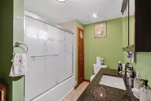 377 Union St, Leominster, MA 01453 - Photo 10