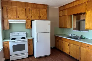 24-26 Cedar St, Milford, MA 01757 - Photo 4
