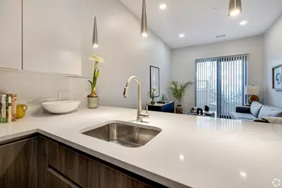 9 Central St #103, Somerville, MA 02143 - Photo 6
